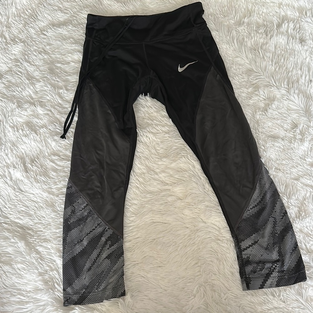 Nike Black and Gray Performance Leggings XS